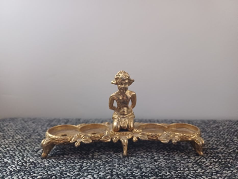 Figurka mosiężna aniołek antyk zabytek PRL-u