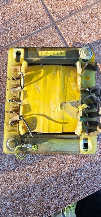 Transformator sieciowy