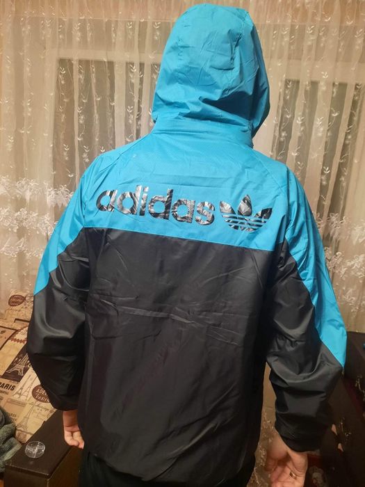Олімпійки Adidas Originals і куртки весна-осінь The North Face