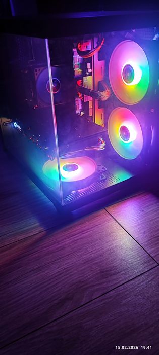 Komputer gamingowy XEON 8/16 • 32GB RAM • 8GB GPU • OBUDOWA RGB +Win11