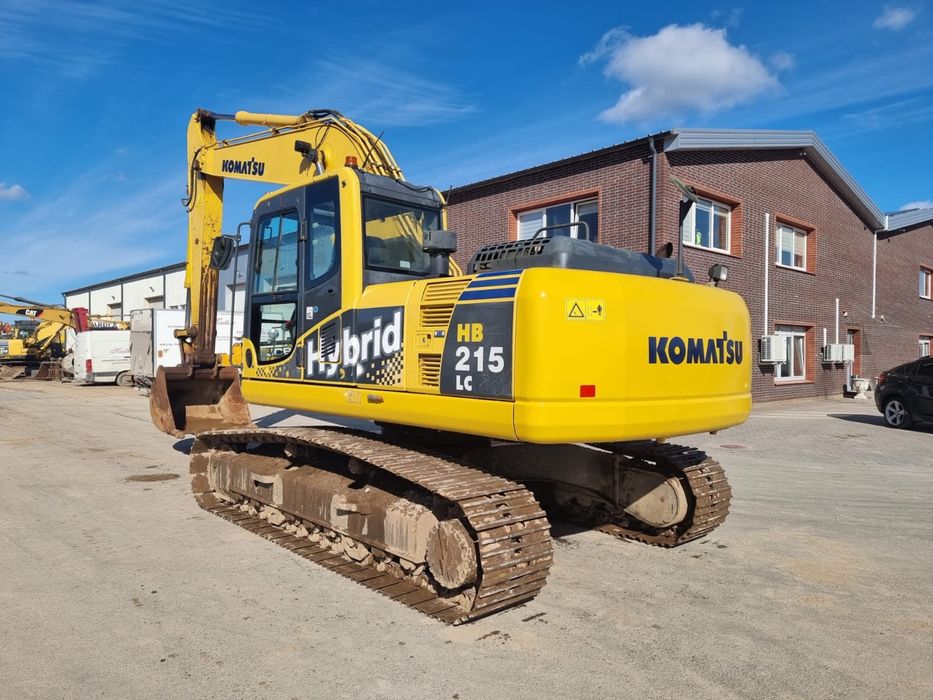 Продам гусеничный экскаватор Komatsu PC 215 Hybrid , 2015 г