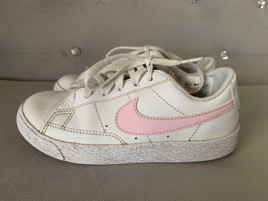 Buty Nike na podwórko