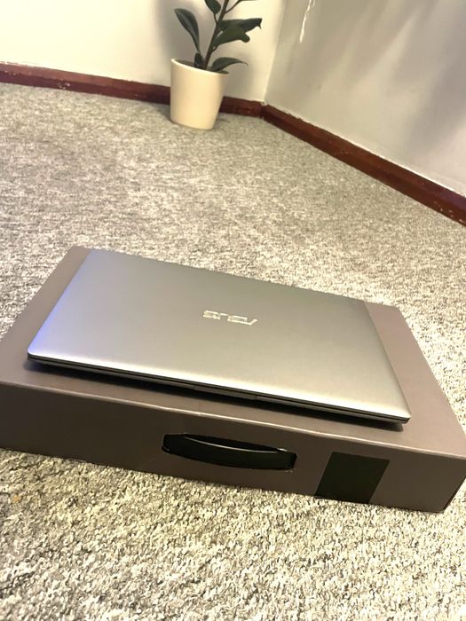 Laptop Asus Zenbook 14