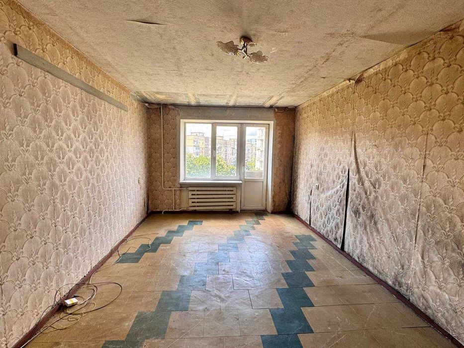 Продам 1 квартиру Тополь -2
