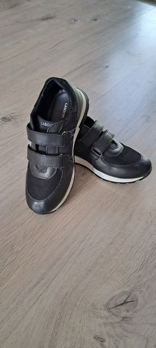 Buty Lasocki. Rozm.32. Skórzane.  Stan bardzo dobry.  Założone  z dwa