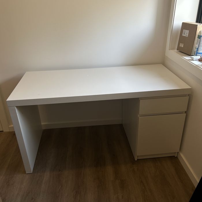 Secretaria MALM (Ikea)