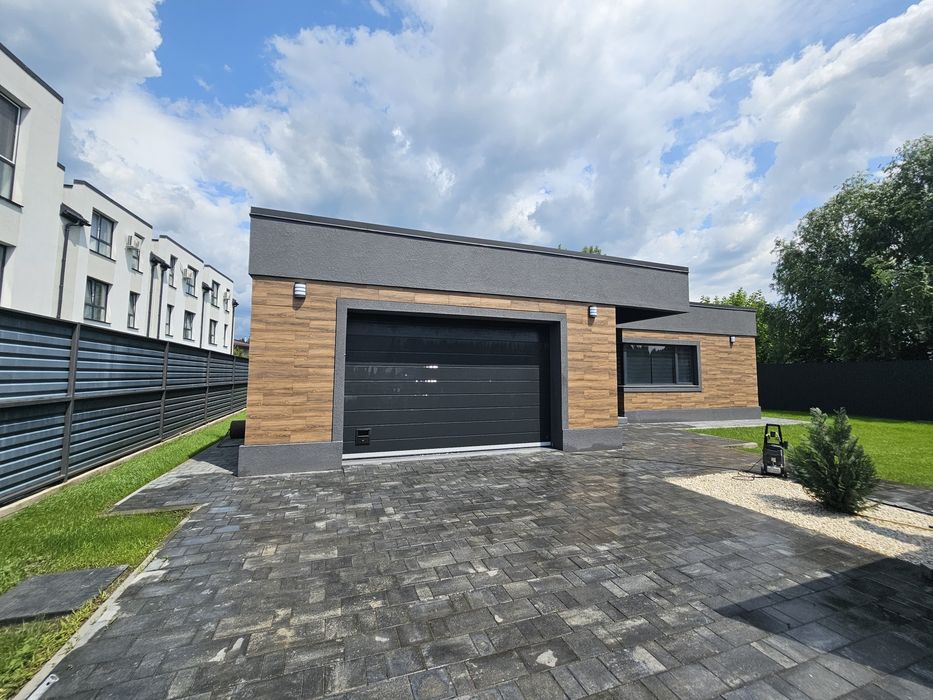 Продам  свій будинок  метро Осокорки, Славутич 7км