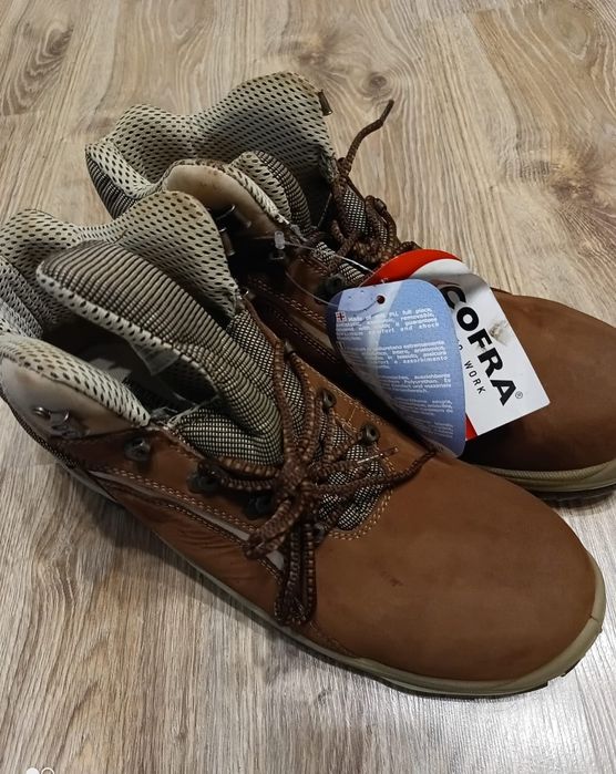 Buty cofra do pracy