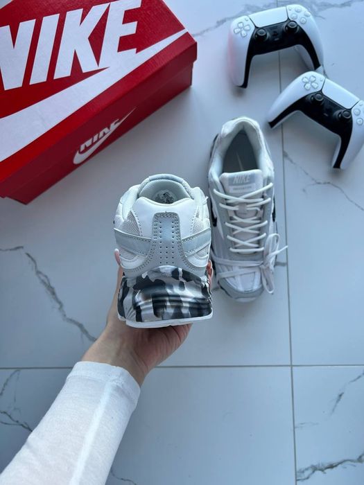 36-45 Nike Initiator Custom Grey
