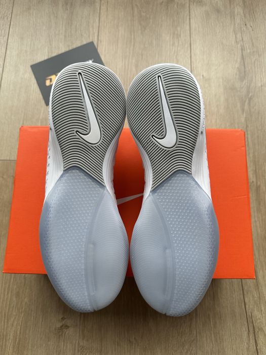 Футзалки Nike Lunargato II White Chrome ,нові,професійні,бампи,залки