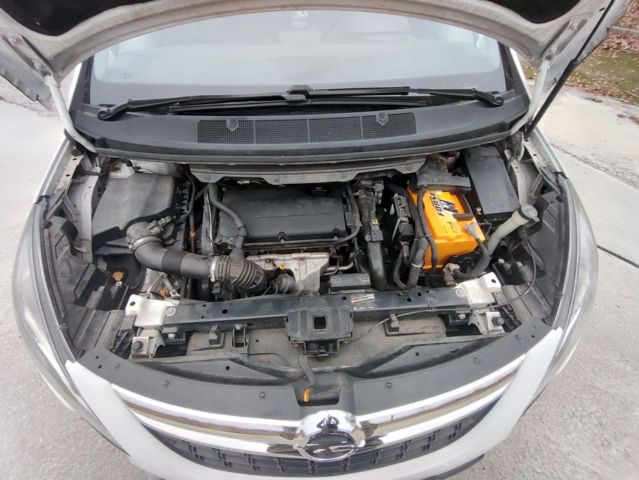 Продам Опель зефіра