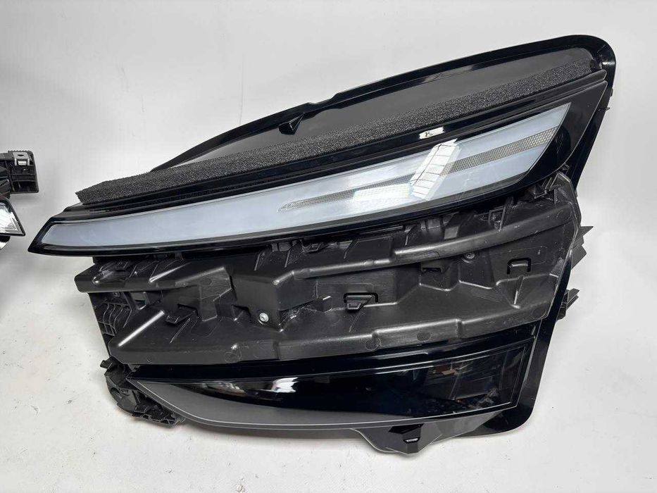 Фара передняя левая Tesla Model Y Juniper 2025+