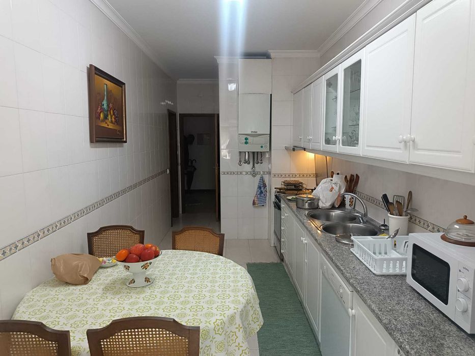 2 Quartos para Arrendar – Oliveira do Bairro