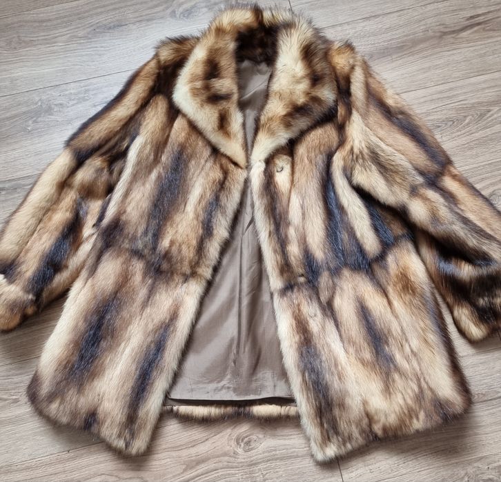 Piękne futro naturalne Tchórzofretka