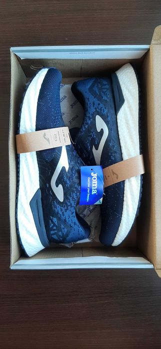 кроссовки для бега