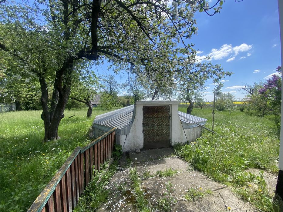 Терміново продається затишний будинок в смт.Брусилів (Нові Озеряни)75 км від м.Києва