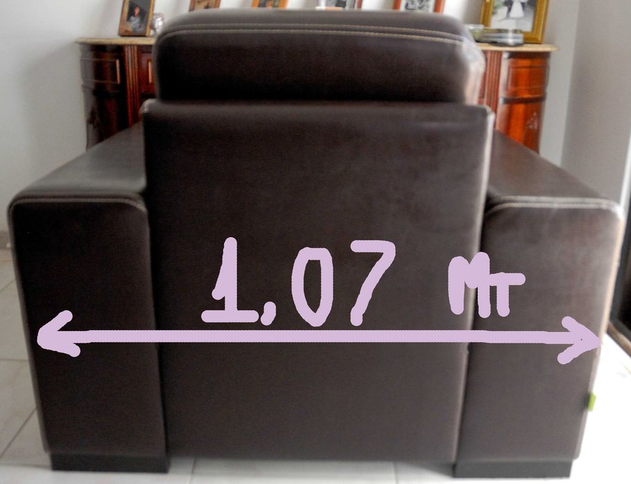 Jogo de sofás em pele