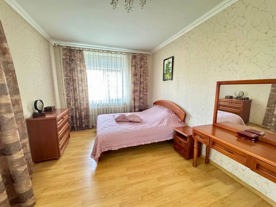 Продам 3х ком в центре ул.Мира