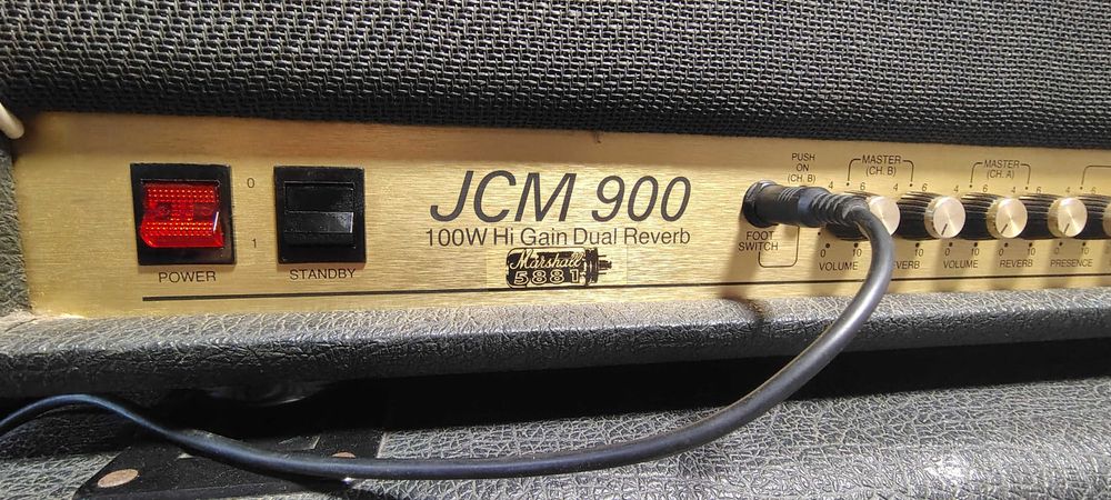 Marshall JCM900 + 1960