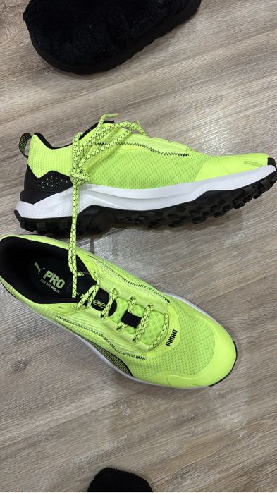 Продам кроссовки puma