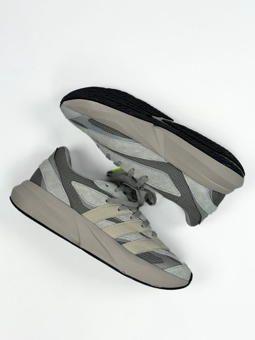 Adidas Lightblaze кросівки