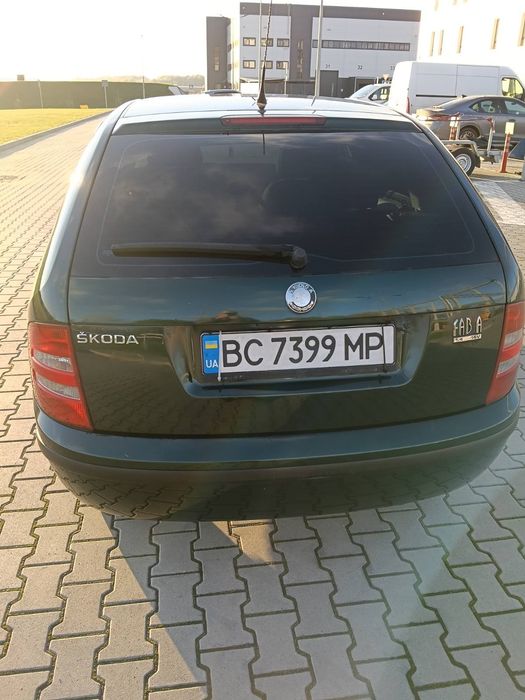 Продам машину терміново