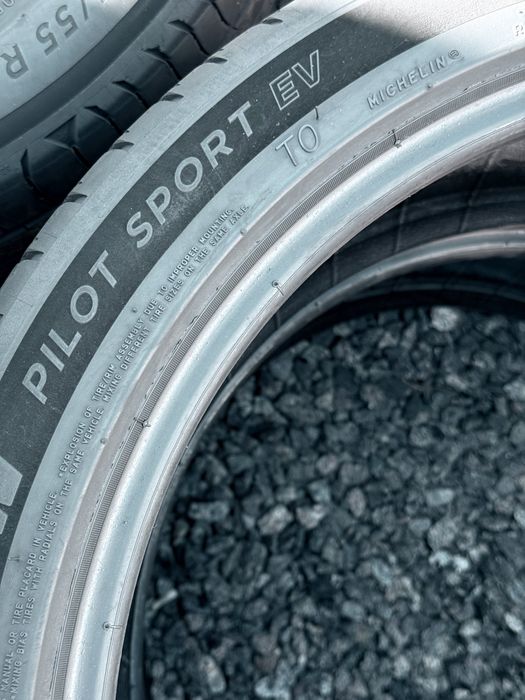 255 40 20 Michelin Pilot Sport EV Шумка 85% 2023 Шини Літо