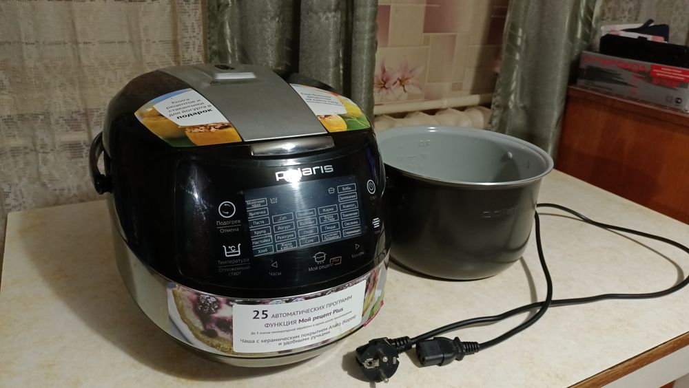 Мультиварка Polaris PMC 0517 EXPERT, б/у