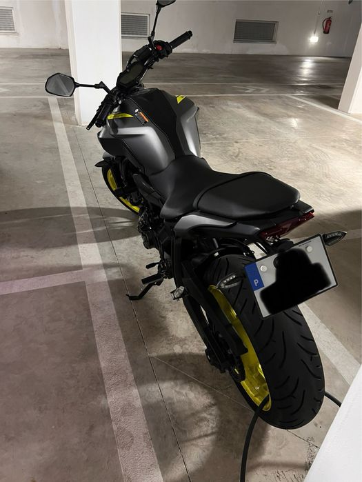 Yamaha MT-07 55kw (3.600km)