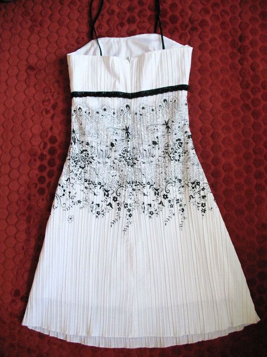 Sukienka - plisowana - na ramiączka - 36 S - biust 82 cm