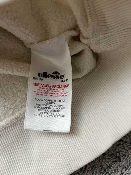 Світшот ellesse білий