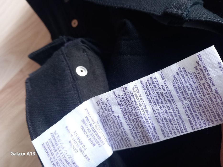 Victoria Beckham oryginalne spodnie dzwony 27 S