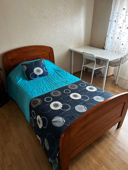 Cama solteiro (excelente estado)