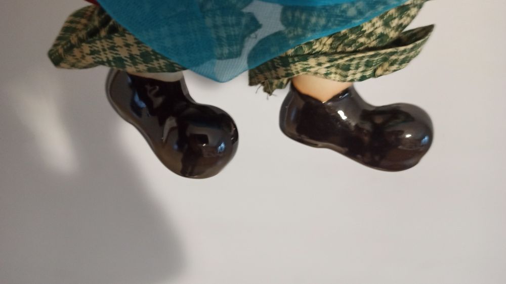Stara lalka porcelanowa clown ok 35 cm