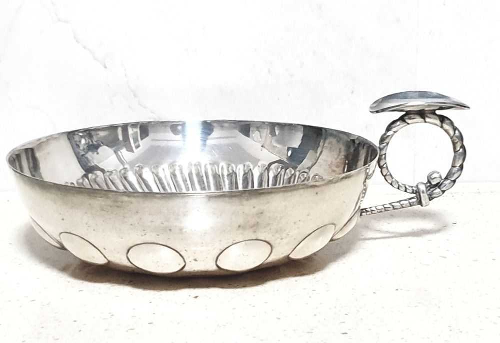 Antiga taça de prova de vinho /Tastevin francesa com banho em prata