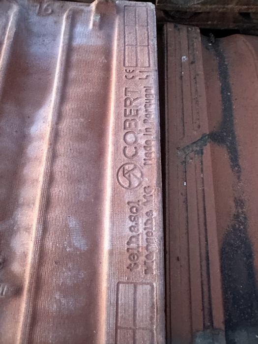 Telha francesa excelente estado