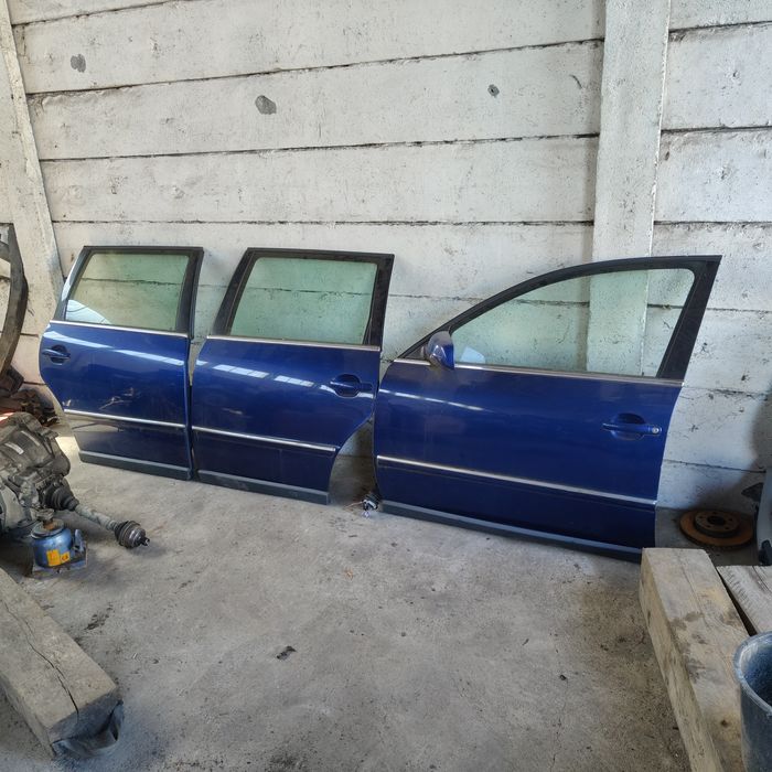 Drzwi LC5X Passat B5 FL