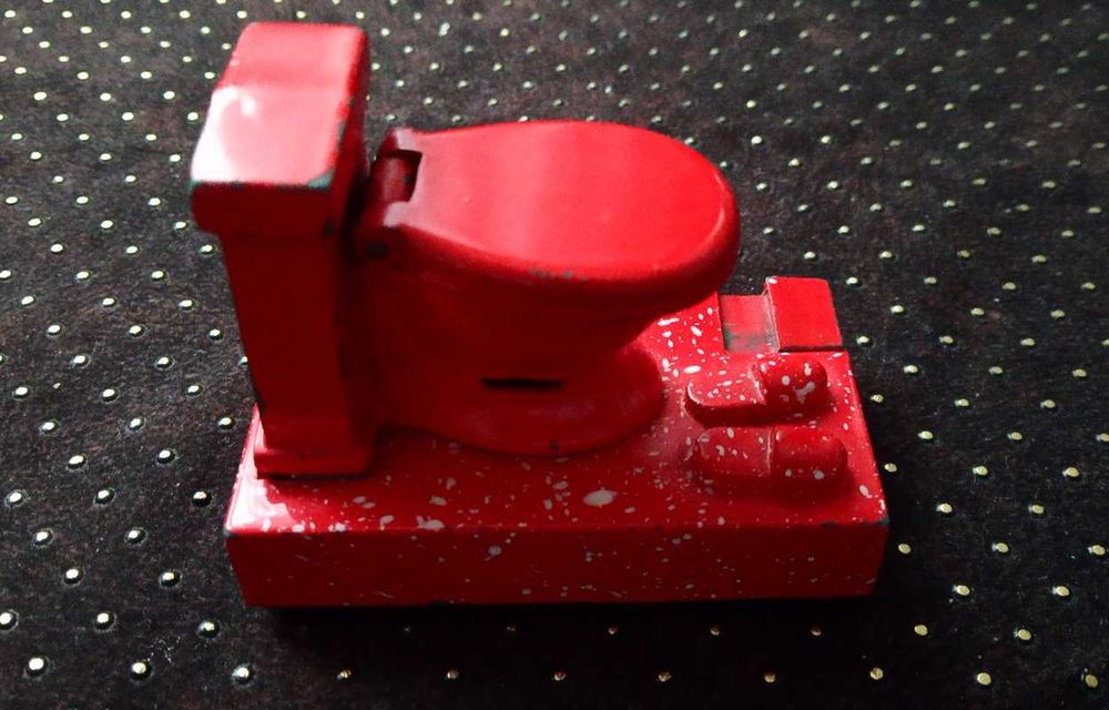 Запальничка зажигалка в колекцію