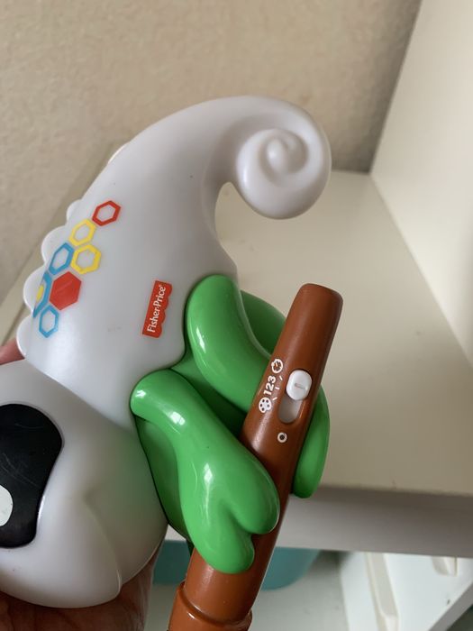 Хамелеон fisher price