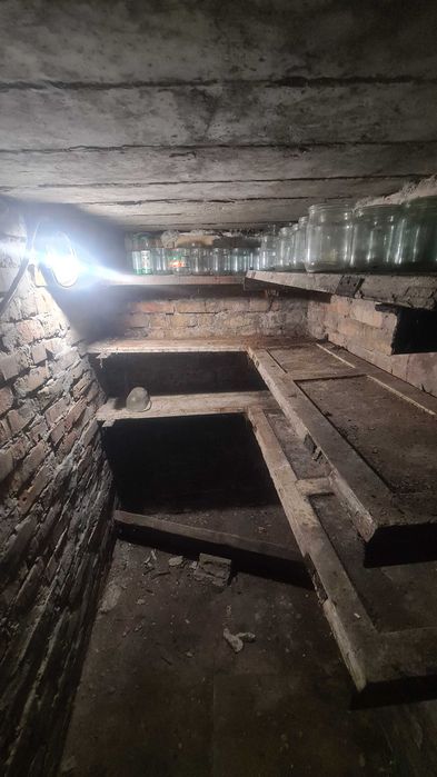 Гараж в центрі міста Дніпро. Проспект Яворницького 32