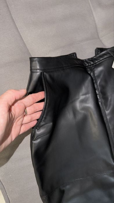Zara юбка карандаш міді