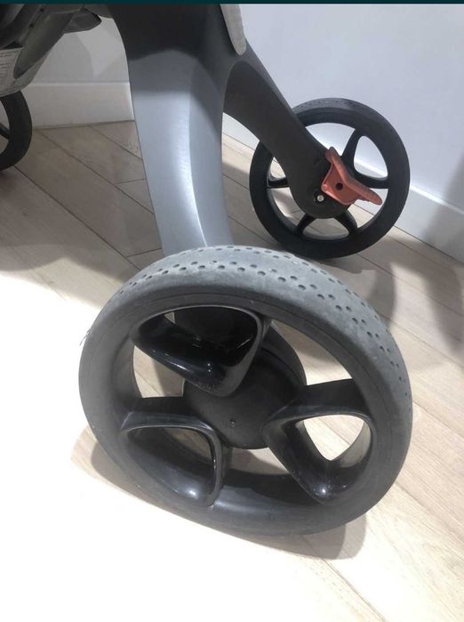 Прогулочная коляска Stokke Xplory V5 + Stroller Winter Kit + Foot Muff