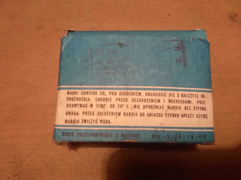 Naboje do wodosyfonów z PRL