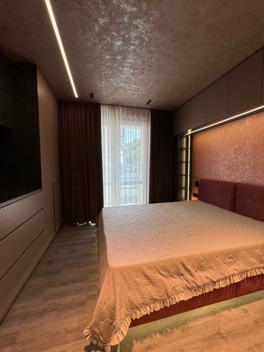 ПРОДАЖ розкішної квартири в КАРПАТАХ м. Яремче .