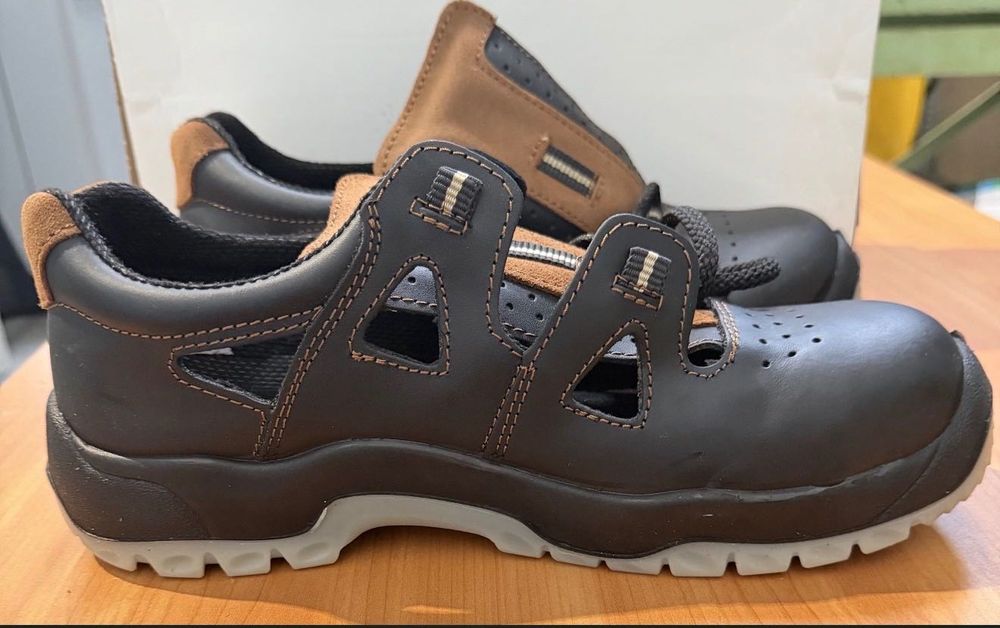 Buty męskie robocze roz. 43