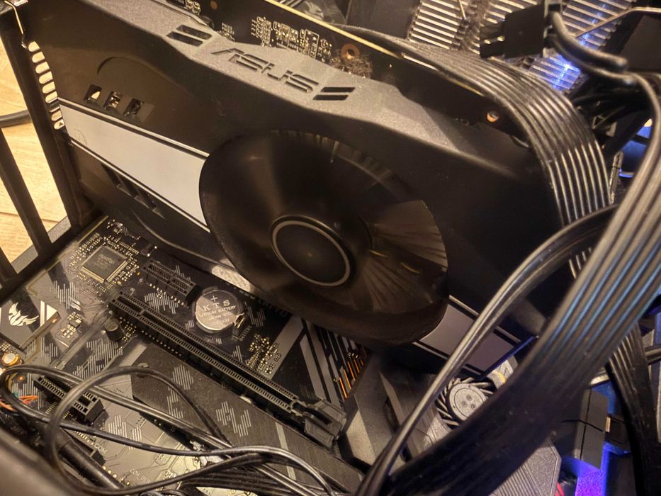 Komputer Ryzen 9 3900X / 64GB RAM / 16,5TB SSD+HDD / X570 WiFi