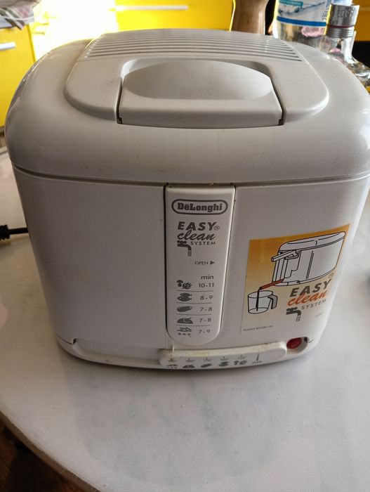 Фрітюрниця  delongi