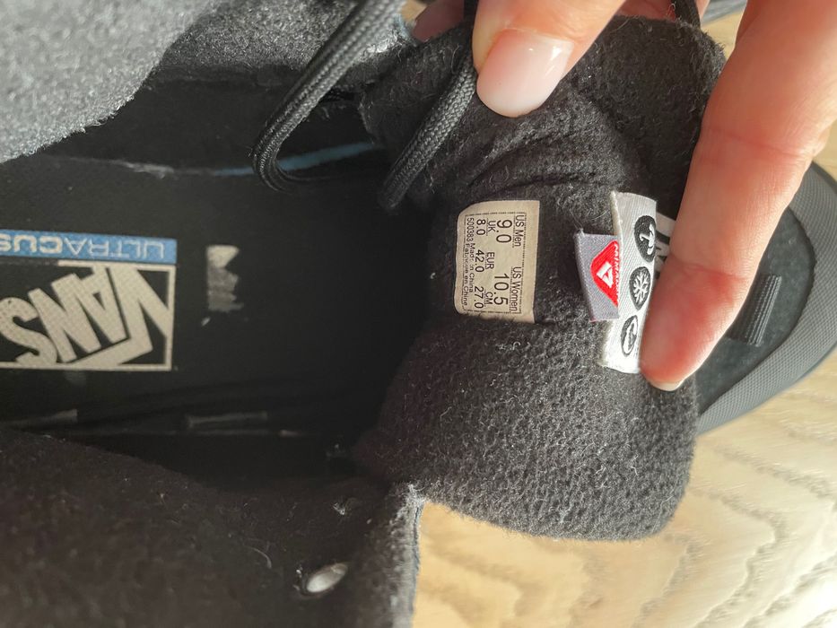 Buty zimowe Vans rozmiar 42