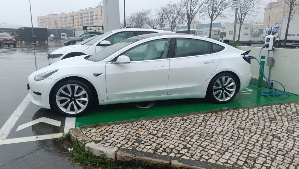 Tesla TVDE Bold+Uber
