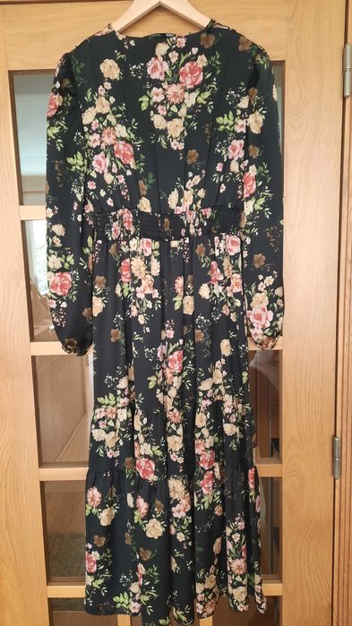 Vestido cetim Zara